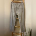 Femme Fatale Green Brown Button Photo 3