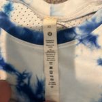 Lululemon blue and white cropped shirt XS Photo 2