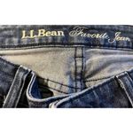 L.L.Bean Favorite Jean Curvy Fit Size 6PET Photo 5