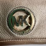 Michael Kors Pebble Wallet Gold 7.5X1.5X3.5 Clutch SEE DESCRIPTION Photo 2