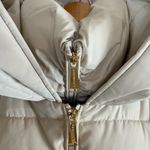 Laundry by Shelli Segal Never worn:   Off-White Puffer Coat Photo 3