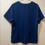 FIGS Women’s Catarina One Pocket Scrub Top Navy Blue Photo 7