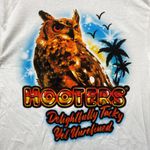 Hooters Clearwater Florida Since 1983 T-Shirt Size Medium Photo 1