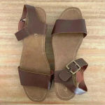 American Eagle 9.5 Women Brown Faux Wood Ankle Strap Clog Heel Platform Sandals Photo 7