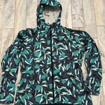 The North Face NEW  women's large Hyvent 2.5L waterproof Retails $150. Photo 0