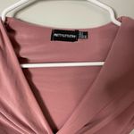 Pretty Little Thing  Fitted Crop Top Dusty Rose Women’s Excellent Condition Photo 1