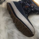 Keds  Women’s Winter Boots 8M Photo 3