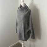 Lulus gray knit oversize turtleneck sweater size S Photo 2