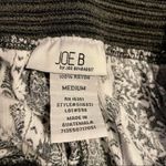 Joe B Black and White Pattern Shorts Photo 4