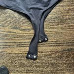 Forever 21 V-neck black long sleeves body suit Photo 8