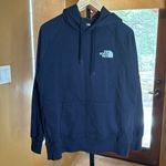 The North Face NWT Women's Box NSE Pullover Hoodie Aviator Blue Size Medium Photo 3