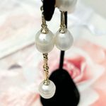 Everly  Freshwater Pearl and Gold Dangle Earrings Photo 3