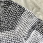 American Eagle white and gray striped knit  sweater Photo 3