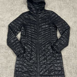 The North Face  Coat Womens Small Thermoball Hooded Parka Black Quilted NF00CHX8 Photo 0