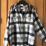 Universal Threads Gray/White Flannel  Photo 0