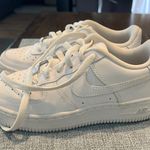 Nike Womens White Air Force Ones Photo 0