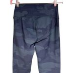 Hunter Alo High Waist Vapor Leggings Green Camo Women’s Size Medium Photo 3