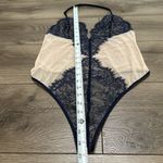 Victoria's Secret Victoria’s Secret V Wire Beige And Blue Lace V-String Teddy Bodysuit Size Medium Photo 9