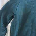 Aerie  Offline Top Photo 1