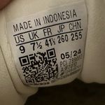 Adidas  Women’s Country OG Sneakers Original Shoes Off White/Wonder Taupe 9 Photo 9