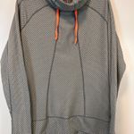 Avalanche  Cowl Neck Gray & White pullover fast wicking sweatshirt Women’s XL Photo 1
