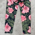 Beyond Yoga  Women’s Lux Print High Waisted Capri Legging in Protea Vine XS Photo 7