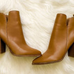 Nine West sz 7.5 Coffee Brown Zip Up Pointed Toe Chunky Heel Boot Chic Fall Edgy Photo 0