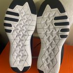 Calvin Klein  canvas fashion Women’s sneakers Shoes Size 10M Photo 2