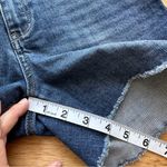 Kut From The Kloth Gidget Mid Rise Fray Denim Shorts, NWOT, Size 0 Photo 2