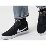 Nike  SB Heritage Unisex Vulc Skate Shoe Photo 6