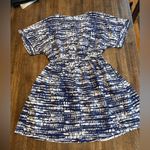 Garnet Hill  Modern Short Sleeve dress - size small Photo 3