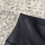 Alo Yoga Alo Airbrush Legging in Black Glossy Photo 9