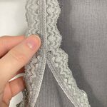 Old Navy  Y2K Womens L Gray Lace Trim Ribbed Fitted Tank Top Preppy Layering Photo 3