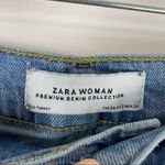 ZARA  Woman Distressed Mom Jean Boyfriend Light Wash Jeans Sz 2 Photo 5