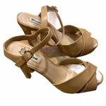Dune London  tan patent leather cross toe size 7 sandal. Photo 0