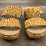 Anne Klein -Akzala Casual Slides EUC Photo 2