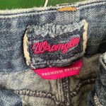 Wrangler CLEARANCE!!! Premium patch Low Rise Jeans Size 3 EUC! Photo 3