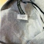 Vuori  Womens Sz M Clean Elevation High Rise Leggings Lt Gray Camo Cycle Survival Photo 2