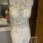 Hebeos Elegant White Lace Bridal Gown Photo 6