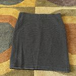 Ann Taylor LOFT Black White Stripe Above the Knee Stretch Pencil Skirt Small Photo 3