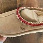 UGG  Photo 2