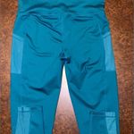 Ideology Compression High-Rise Side-Pocket Cropped Leggings - size small Photo 3