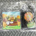Disney parks vintage 2001 flower & garden dangle & LE 6000 trading pins Photo 0