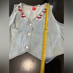 Her Universe Strawberry Shortcake Floral Strawberry Women's Denim Vest Photo 7