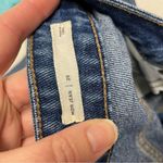 PacSun  Medium Wash Distressed Mom Jean Womens 28 Blue Denim Baggy 90s Casual Photo 3