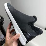 OLUKAI Womens Ankle Boots Shoes MALUA HULU Black Fleece Lined Sz 8 Photo 2