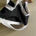 GapFit Crop‎ Tank with Crossback Straps Cutout Back Black White Womens Size XL Photo 6