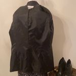 Newport News  vintage size 8 black 100% silk blazer like new Photo 7