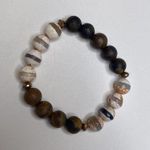 Chico's 3 Bundle Women’s Beaded Stretch Bracelets Gold-Tone Wood Tassel Faux Pearls EUC Photo 6