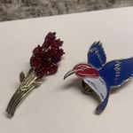 Hummingbird Lot Of 2 Brooch Pins Vintage - Modern Gold Tone Rose Flower Bouquet, Photo 2